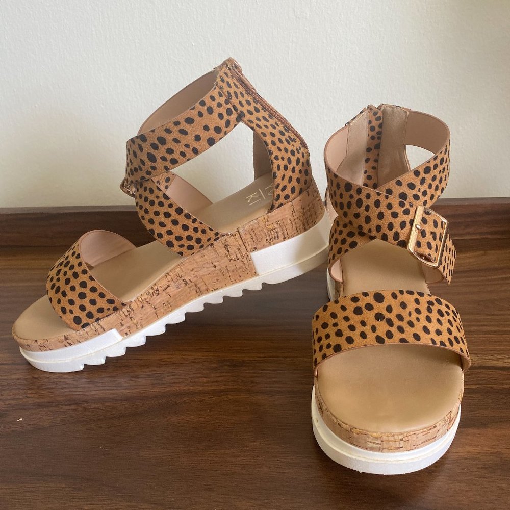 YOKI Women's Comfort Wedge Sandal Cheetah